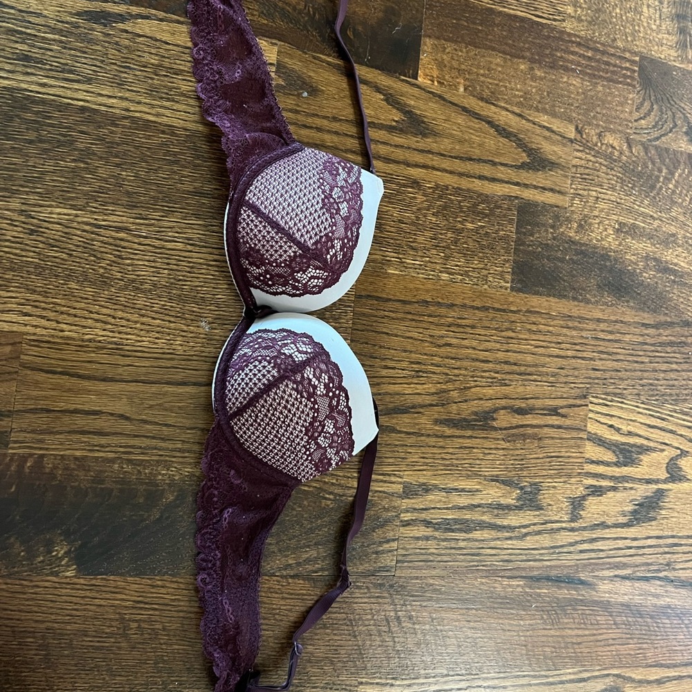 Lace burgundy sexy bra size 34A